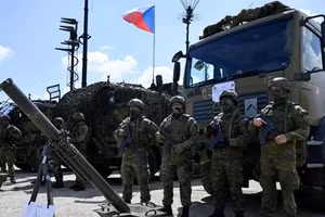 Nổ lớn tại căn cứ quân sự ở Séc huấn luyện đơn vị Ukraine