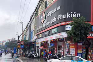 Siêu thị điện máy FPT. Ảnh: Văn Giáp 