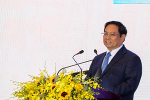 Thủ tướng Chính phủ Phạm Minh Chính phát biểu tại Diễn đàn đầu tư Đà Nẵng năm 2022. 