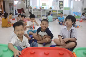 Học sinh mầm non tại TP.HCM trong giờ chơi. Ảnh minh họa 