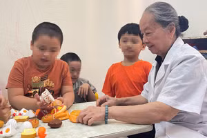 Bà Đỗ Thúy Nga chia sẻ, việc sáng lập Trung tâm Hy vọng để nhen nhóm lên niềm hy vọng được hòa nhập với những đứa trẻ bị thiệt thòi. 