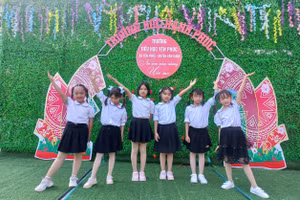 Học trò Trường Tiểu học Yên Phúc, xã Yên Phúc, huyện Văn Quan, tỉnh Lạng Sơn. Ảnh: NTCC