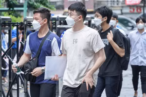 Thí sinh tham dự Kỳ thi đánh giá tư duy năm 2022 do Trường ĐH Bách khoa Hà Nội tổ chức. Ảnh: NTCC