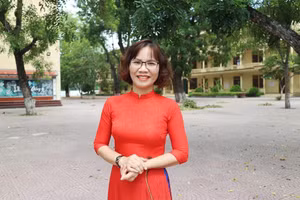 Cô Nguyễn Lệ Lan – giáo viên Lịch sử, Trường THPT Phan Đăng Lưu (huyện Yên Thành, Nghệ An).