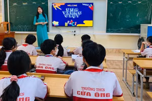 Cô Vũ Lan Anh trong một tiết học trên lớp. Ảnh: TG
