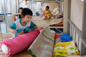 Trẻ sẽ tự lập hơn khi học nội trú. Ảnh minh họa