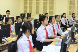 Ngoại ngữ là hành trang quan trọng cho học sinh, sinh viên trong quá trình học tập và hội nhập quốc tế.