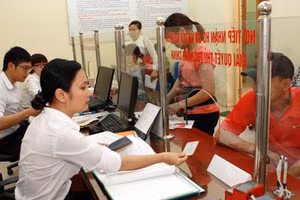 Do tác động của dịch bệnh nên lộ trình cải cách tiền lương bị chậm lại. Ảnh minh họa