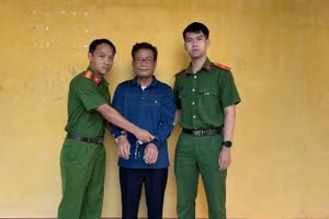 Sau 30 năm trốn truy nã, Trần Văn kềm bị bắt giữ tại Hà Nam.