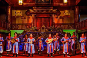 Hòa nhạc tôn vinh di sản văn hóa cổ truyền 