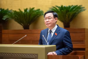 Chủ tịch Quốc hội Vương Đình Huệ phát biểu bế mạc Kỳ họp.