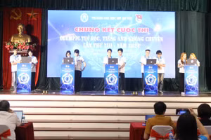 Các đội bước vào Chung kết chiều 5/5.