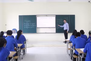 Một lớp học của Trường THPT Đức Hợp (Hưng Yên).