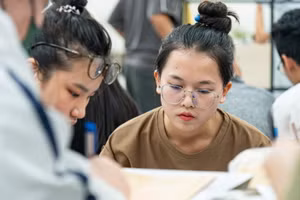 Xét tuyển sớm có nhiều lợi thế với thí sinh.