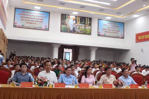 Các đại biểu tham dự ngày hội đọc sách.