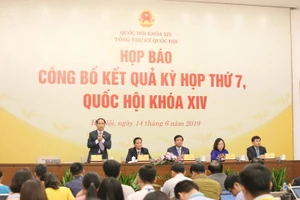 Toàn cảnh họp báo