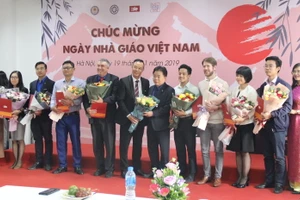  Lễ kỷ niệm ngày Nhà giáo Việt Nam 20/11/2019 của Viện Đào tạo Quốc tế (Học viện Tài chính) diễn ra trong không khí ấm cúng và thân tình