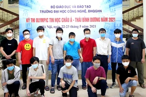 Đội tuyển quốc gia Việt Nam tham dự Olympic Tin học Châu Á - Thái Bình Dương năm 2021.