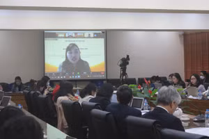 Tọa đàm về bồi dưỡng giáo viên và cán bộ quản lý cơ sở giáo dục phổ thông để thực hiện Chương trình giáo dục phổ thông 2018.