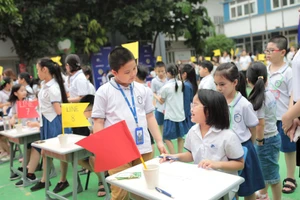 Học sinh Trường Tiểu học Ban Mai tham gia Ngày hội lãnh đạo.