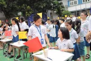Học sinh Trường Tiểu học Ban Mai tham gia Ngày hội lãnh đạo.
