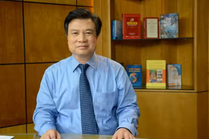 Thứ trưởng Bộ Giáo dục và Đào tạo Nguyễn Hữu Độ 