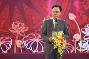 Thứ trưởng Bộ Giáo dục và Đào tạo Bộ Giáo dục và Đào tạo Hoàng Minh Sơn phát biểu tại buổi lễ.