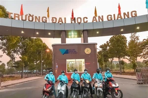 Nhóm sinh viên Đại học An Giang với ý tưởng khởi nghiệp Student’s Driver. 