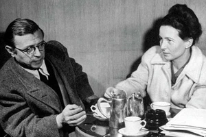 Jean-Paul Sartre và Simone de Beauvoir.