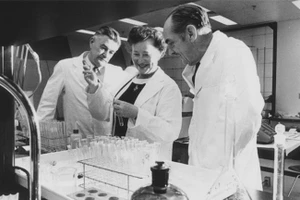 Gertrude Elion: Nhà khoa học nữ làm thay đổi thế giới