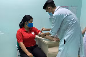 Chỉ mới 19 tuổi nhưng Nguyễn Thị Thảo Nguyên đã 12 lần hiến máu cứu người.