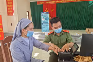 Tháng 9 sẽ hoàn thành trả căn cước công dân gắn chip