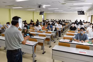 Du học là ước mơ của nhiều thanh, thiếu niên Nhật Bản.