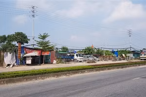 Sau chỉ đạo của tỉnh Vĩnh Phúc, các trường hợp vi phạm vẫn ngang nhiên hoạt động.