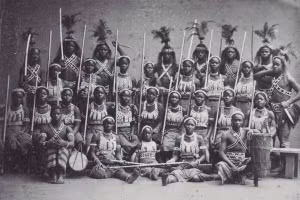 Đội nữ binh Dahomey Amazons. Ảnh chụp vào những năm 1890