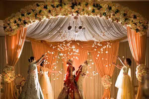 Dịch vụ mai mối cao cấp cho giới siêu giàu Ấn Độ