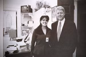 Monika Lewinsky và Bill Clinton.