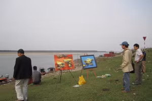 Mấy chục năm nay, làng Cổ Đô có phong trào “cùng học hội họa”.