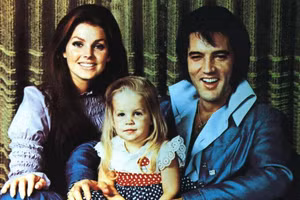 Cuộc sống "đầy những quy tắc"" ít ai btết của vợ huyền thoại âm nhạc Elvis Presley 