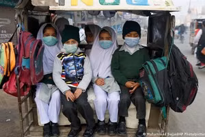 Học sinh Pakistan trở lại trường học từ giữa tháng 9.