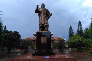 Khi ở ẩn, Đô đốc Nguyễn Văn Lộc vẫn nuôi chí phục nghiệp nhà Tây Sơn.