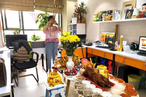 Sao Việt ồ ạt khoe mâm cúng hoành tráng ngày vía Thần Tài