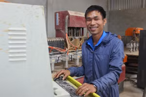 Anh Đặng Văn Toàn – Giám đốc Công ty TNHH Nội thất gỗ An Minh.