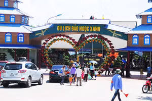 Khu du lịch Đảo Ngọc Xanh khi còn hoạt động.