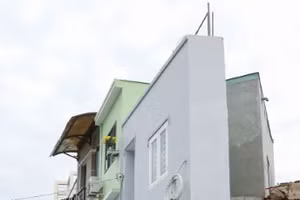 Một ngôi nhà siêu mỏng trên đường Bùi Đình Túy, quận Bình Thạnh sau giải tỏa, mở rộng đường.