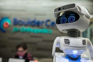 CES 2021: Robot trở thành “người hùng” thời Covid-19 