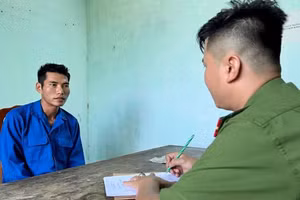 Hồ Hải Quan tại cơ quan công an. (Ảnh: CACC).