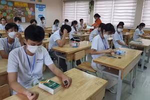 Các thí sinh tham dự Kỳ thi Toán quốc tế PhIMO 2022.