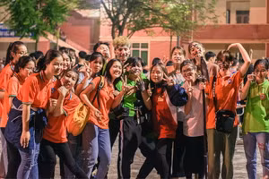 Sinh viên Trường Ngoại ngữ- Du lịch (Trường ĐH Công nghiệp Hà Nội) tham gia câu lạc bộ tiếng Anh nhằm có thêm kiến thức, trau dồi thêm khả năng giao tiếp.