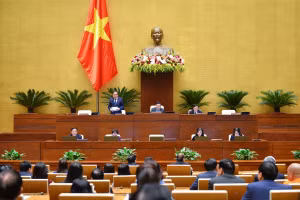 Phó Chủ tịch Thường trực Quốc hội Trần Thanh Mẫn điều hành nội dung Phiên họp.